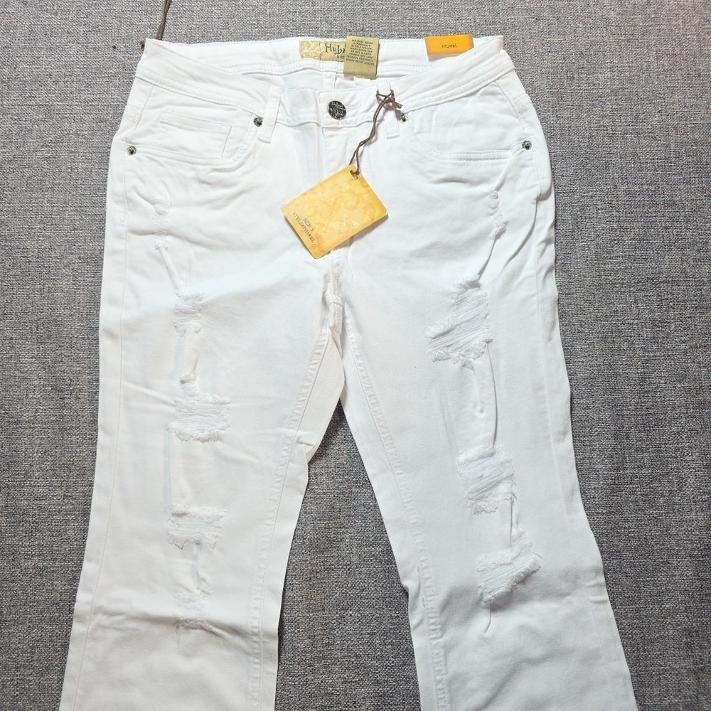 Hybrid & Company Jeans Women's Comfy Stretch White‎ Size 5 Bootcut Destressed